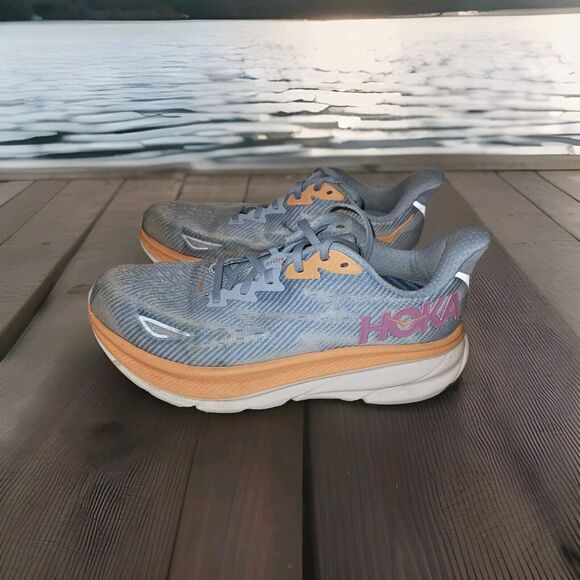 Hoka One One Shoes - Hoka One Clifton 9 women’s Size 8 D wide 1132211 ABIW airy blue’ Running Shoes